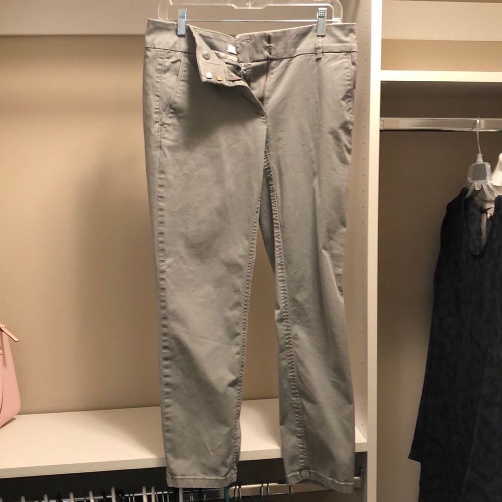 Loft Pant Size 6